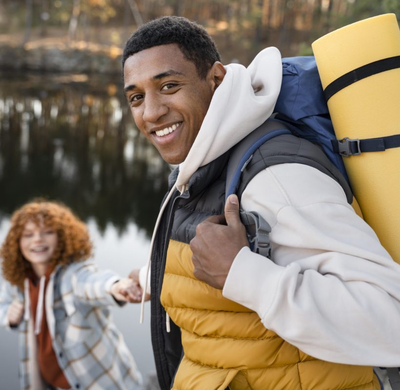 young-family-enjoying-trip